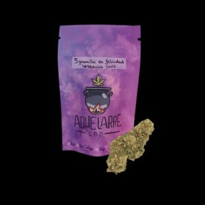 comprar cbd flores cogollos cannabis legal de calidad a buen precio. mejor tienda cbd aquelarre cbd